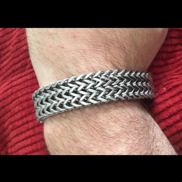 Stainless Steel 19MM Cuban Link Chain Bracelet - Picture 7 of 7